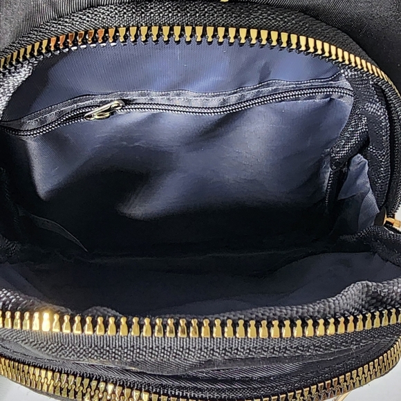 Stylish Black Women's Multi Compartment Quilted Sling Crossbody Bag - Picture 6 of 7